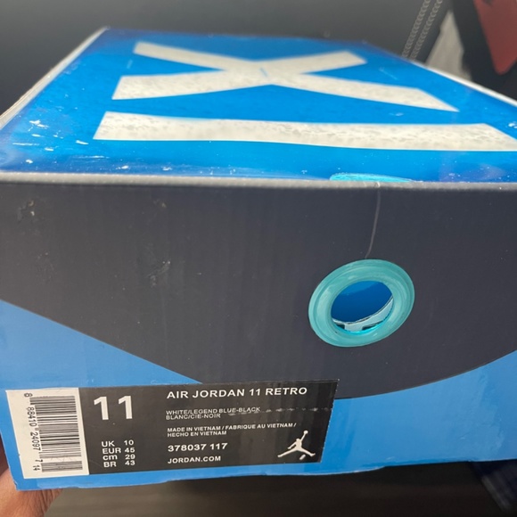 New Air Jordan 11 Retro ‘Legend Blue’ brings back an OG colorway main image 7
